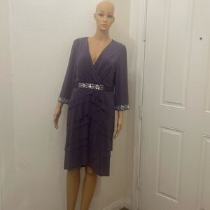 Alex Evenings Dress Size 12 V Neck Slimming Tiered Rhinestone Gems 3/4 Sleeves